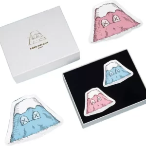 Kaws - Holiday Japan Mount Fuji Plates - Set of 4